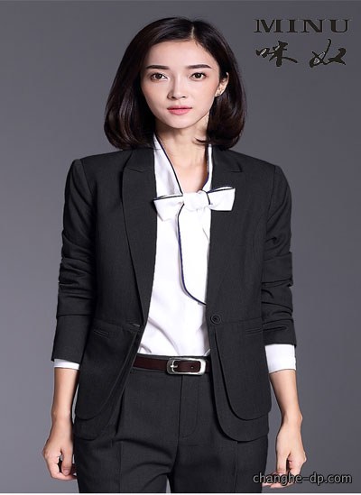 女士西装定做52