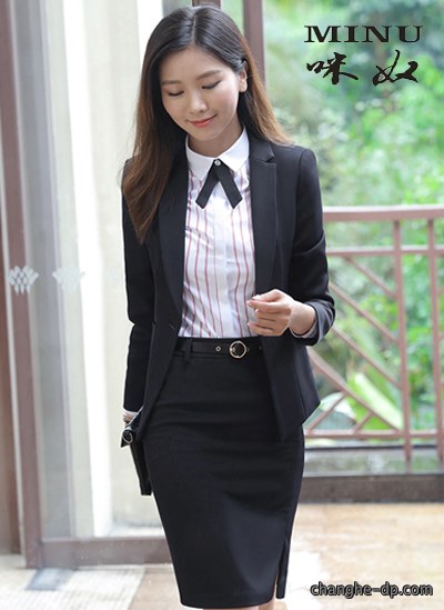 女士西装定做70