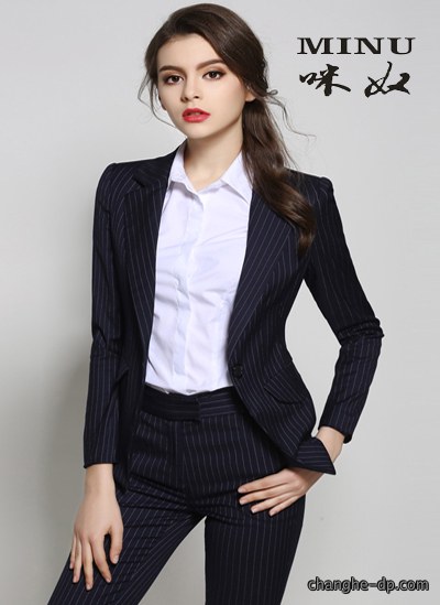 女士西装定做75